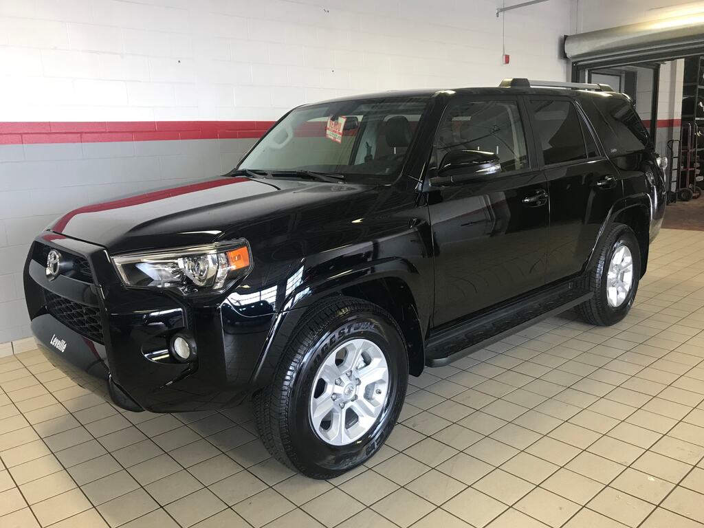  Toyota 4Runner SR5 7PASSAGERS