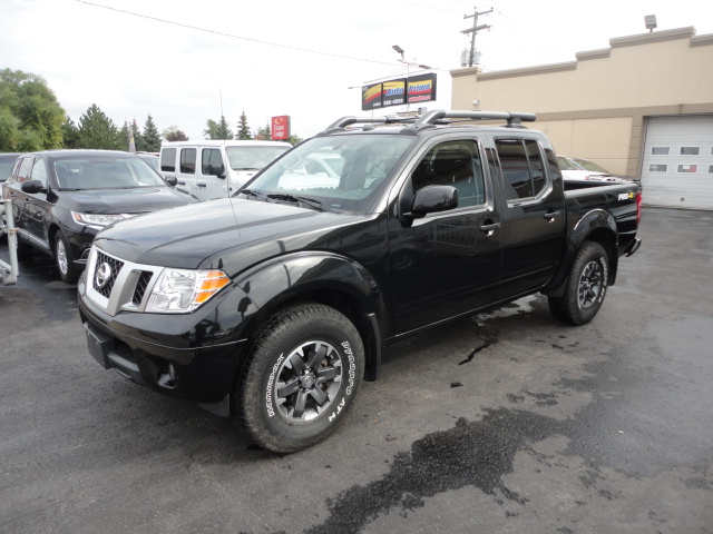  Nissan Frontier PRO-4X CREW NAVI CUIR TOIT OUVRANT 4X4