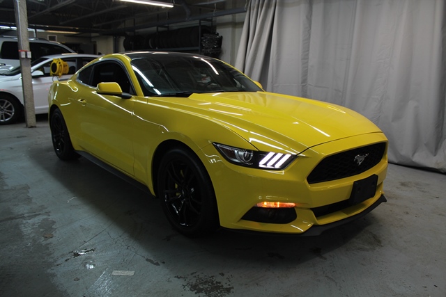  Ford Mustang ECOBOOST (BAS KILO SEULEMENT KM!!)