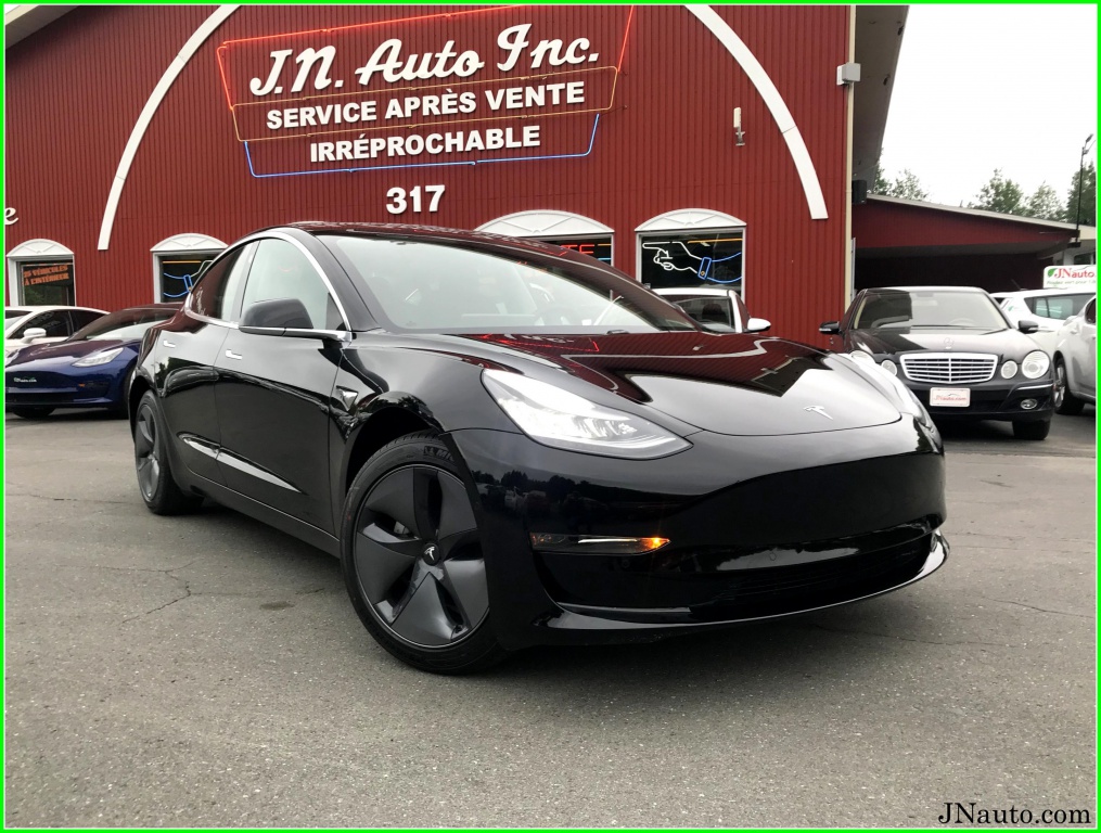  Tesla 3