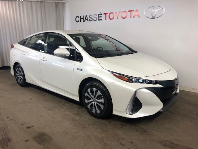  Toyota Prius Prime