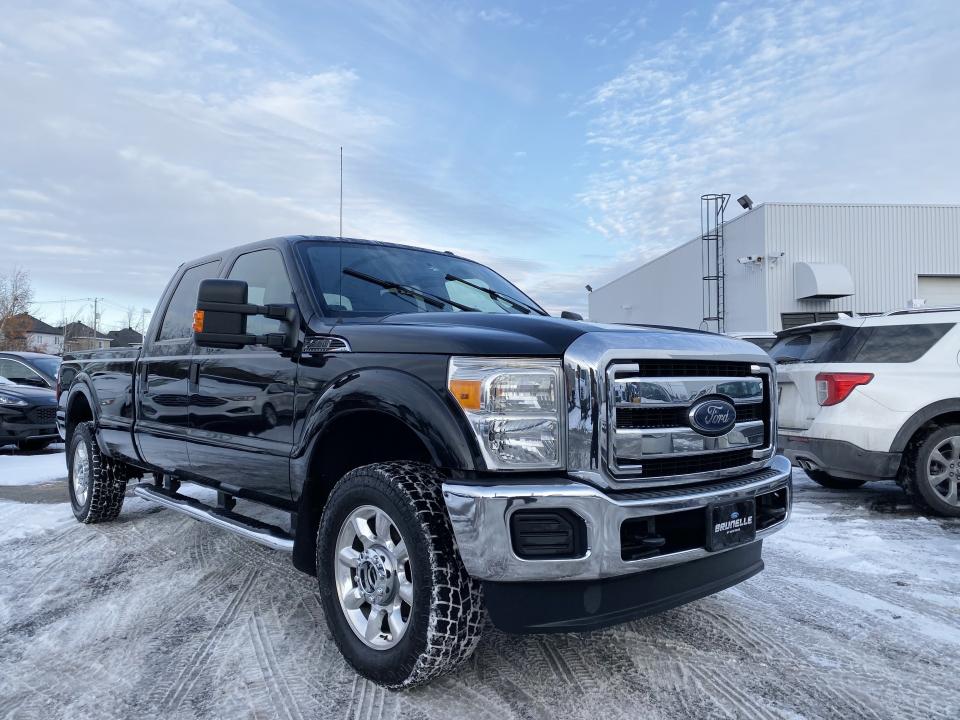  Ford F-350 XLT 6,2L BOITE 8 PIEDS