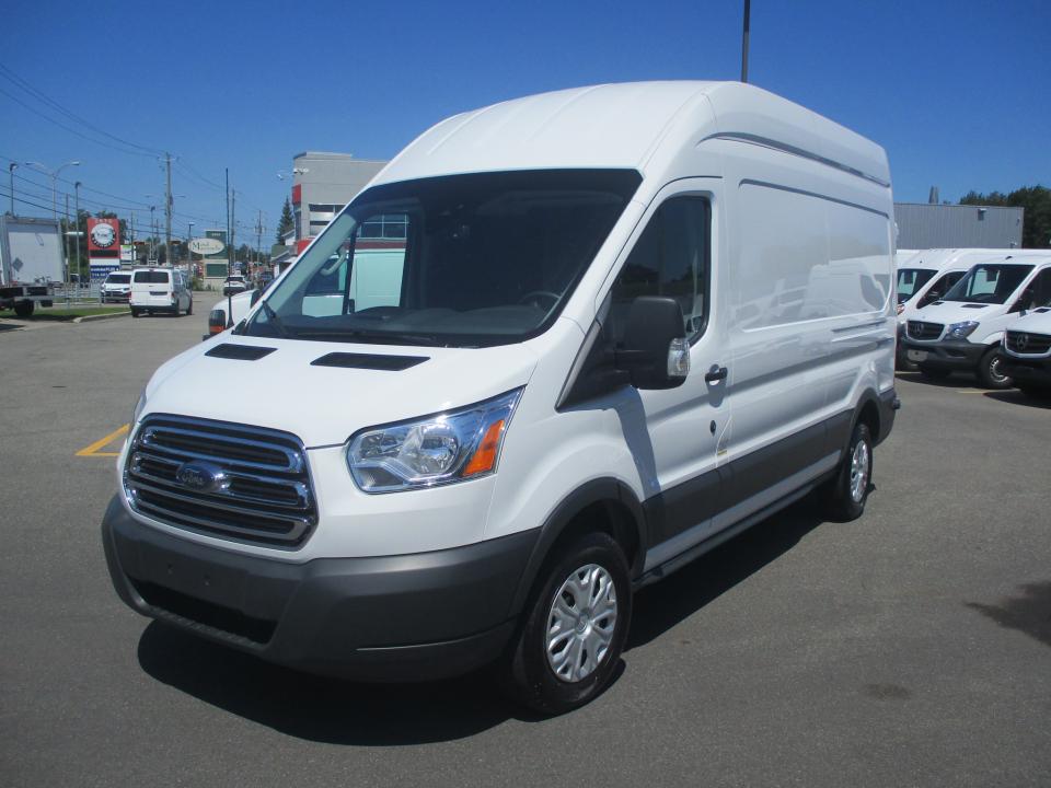  Ford Transit  FORD T-250 FOURGON 12' HIGH