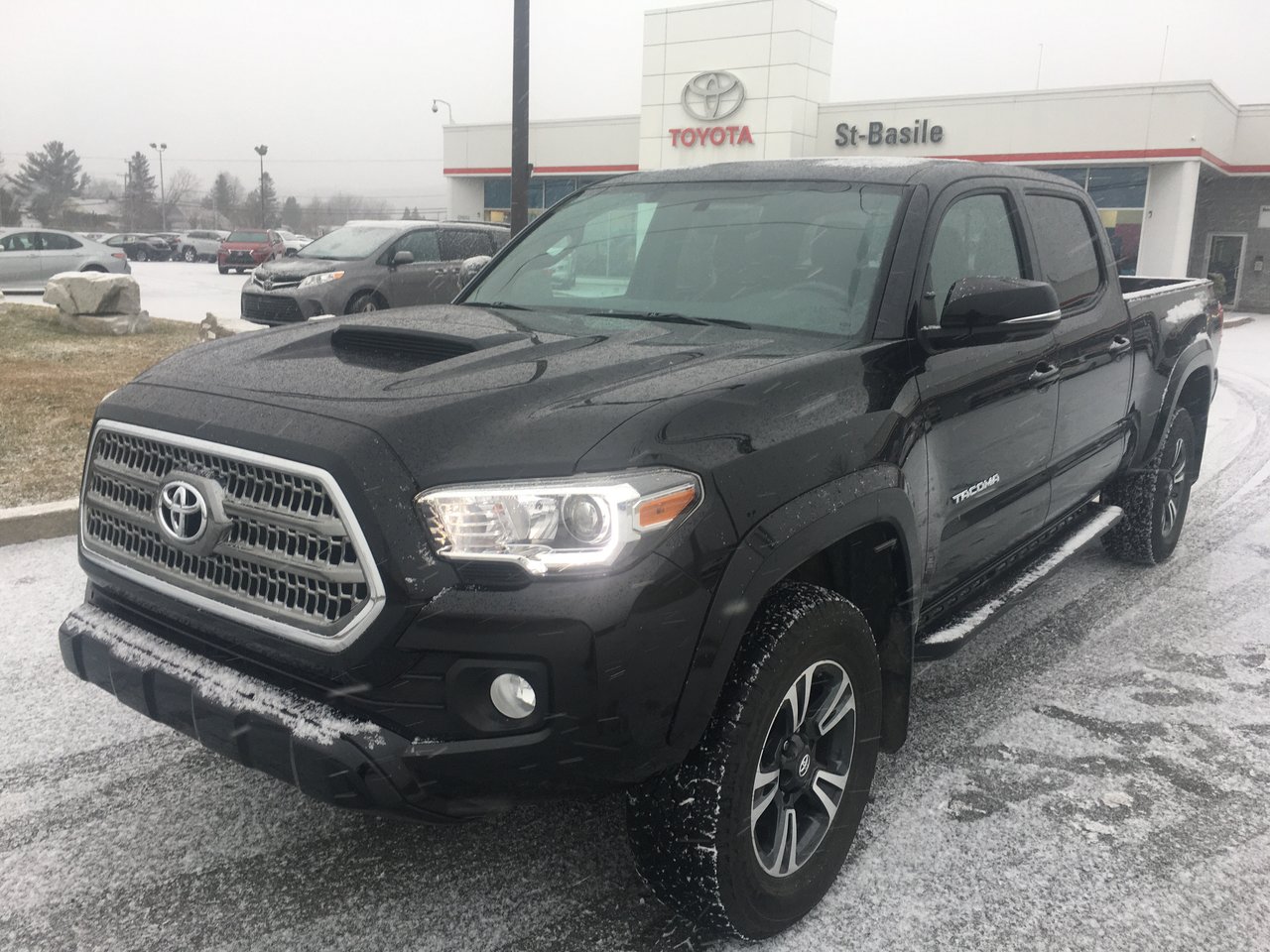  Toyota Tacoma TRD SPORT MAGS