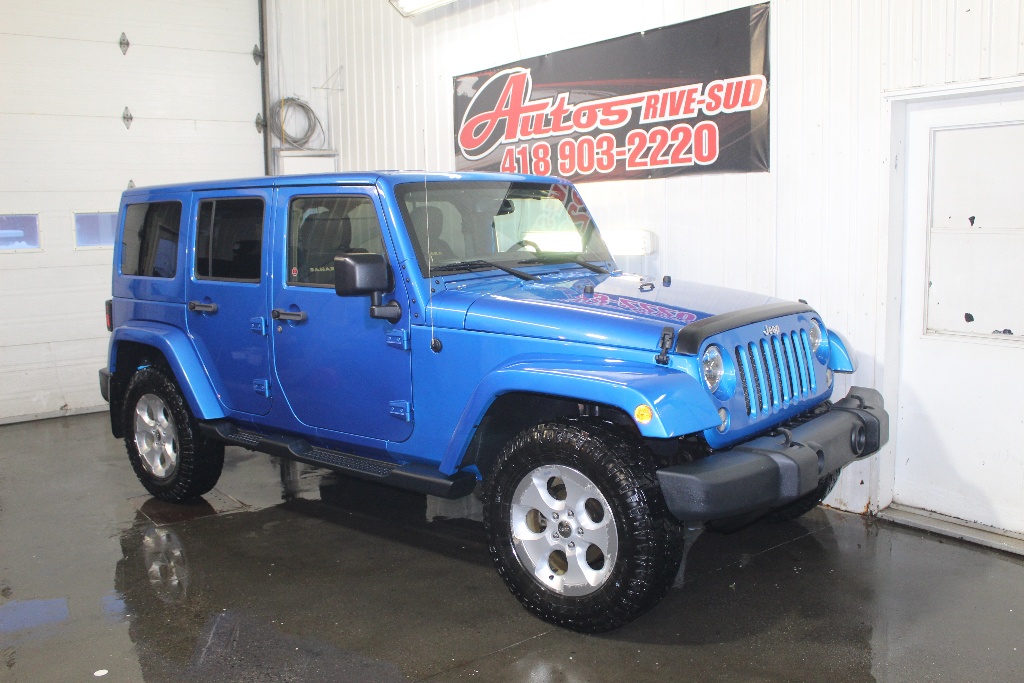  Jeep Wrangler SAHARA AWD