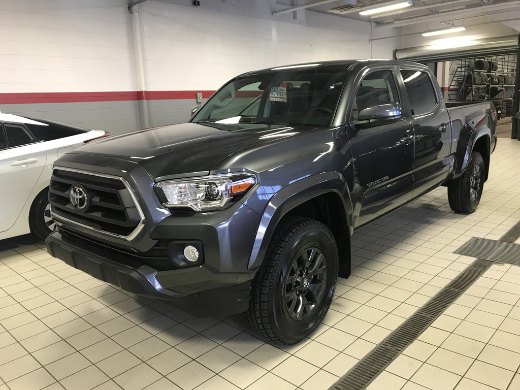  Toyota Tacoma SR5