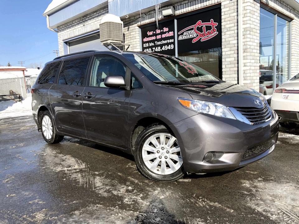  Toyota Sienna 5 PORTES LE 7 PLACES ASSISES, TRACTION I