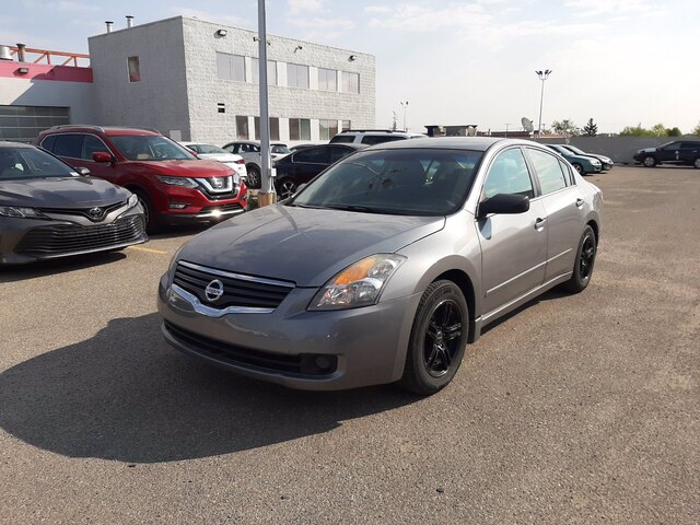  Nissan Altima in Calgary, Alberta, $